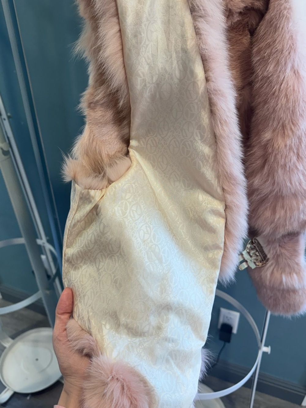 Vintage Blush Fox Fur Vest | Soft Luxe | Statement Buckle - Picture 9 of 11